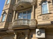 Продаётся 6-комн. дом/дача 800 м², м. Иншаатчылар, photo 2 from 8