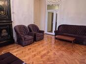 Satılır 2 otaqlı köhnə tikili 100 m², Sahil m., photo 4 from 8