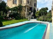 8 otaqlı həyət evi/bağ evi - Azadlıq Prospekti m. - 800 m²
