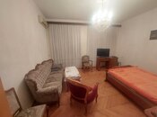 Продаётся 3-комн. вторичка 75 м², м. 28 мая, photo 2 from 8