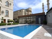 Satılır 6 otaqlı həyət evi/bağ evi 1 230 m², Nəsimi m., photo 1 from 8