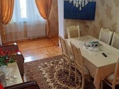 Продаётся 3-комн. вторичка 85 м², м. Нефтчиляр, photo 1 from 8