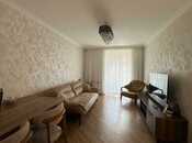 Продаётся 2-комн. вторичка 50 м², м. Элмляр Академиясы, photo 3 from 8