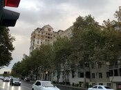 Satılır 2 otaqlı köhnə tikili 55 m², Nizami m., photo 6 from 8