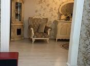 Satılır 3 otaqlı köhnə tikili 75 m², Elmlər Akademiyası m., photo 2 from 6