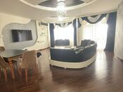 3-комн. новостройка - м. 8 ноября - 158 м²