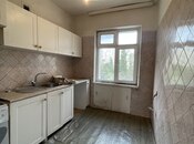 Satılır 3 otaqlı köhnə tikili 75 m², İnşaatçılar m., photo 7 from 8