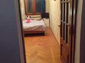 Satılır 2 otaqlı köhnə tikili 60 m², İnşaatçılar m., photo 4 from 7