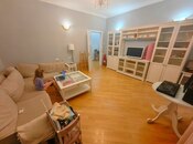 Продаётся 3-комн. вторичка 90 м², м. 28 мая, photo 2 from 8