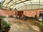 Satılır 5 otaqlı həyət evi/bağ evi 220 m², Avtovağzal m., photo 2 from 8