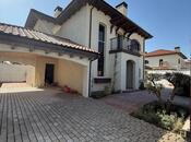 Продаётся 5-комн. дом/дача 360 м², пос. Sea Breeze, photo 1 from 8