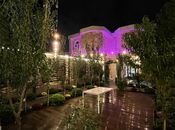 Satılır 9 otaqlı həyət evi/bağ evi 450 m², Gənclik m., photo 1 from 8