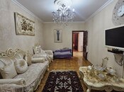 Satılır 5 otaqlı köhnə tikili 125 m², 8-ci mikrorayon q., photo 2 from 8