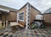8 otaqlı həyət evi/bağ evi - Şüvəlan q. - 180 m²