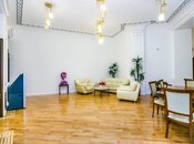 Satılır 4 otaqlı köhnə tikili 130 m², Sahil m., photo 6 from 8