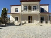 7 otaqlı həyət evi/bağ evi - Novxanı q. - 240 m²