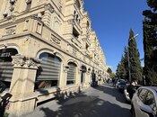 Satılır 2 otaqlı köhnə tikili 55 m², Gənclik m., photo 4 from 8