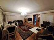 Продаётся 4-комн. вторичка 130 м², м. Элмляр Академиясы, photo 1 from 8