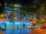 Продаётся 5-комн. вторичка 200 м², м. Ичеришехер, photo 1 from 8