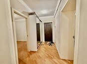 Satılır 3 otaqlı köhnə tikili 70 m², Qara Qarayev m., photo 3 from 8