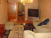 Satılır 3 otaqlı köhnə tikili 90 m², Yasamal r., photo 4 from 8