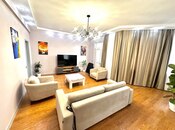 Elan №5602565 - Bakı, Gənclik m., 3 otaqlı, 145 m², 14/17 mərtəbə