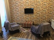 Satılır 2 otaqlı köhnə tikili 76 m², Sahil m., photo 1 from 8