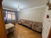 Satılır 3 otaqlı köhnə tikili 61 m², Xalqlar Dostluğu m., photo 2 from 8