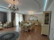 4 otaqlı yeni tikili - 28 May m. - 205 m²