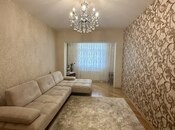 Satılır 4 otaqlı köhnə tikili 110 m², Azadlıq Prospekti m., photo 4 from 8