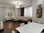 Продаётся 3-комн. новостройка 120 м², м. Низами, photo 1 from 8