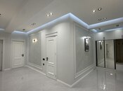 3-комн. новостройка - м. 28 мая - 132 м²