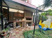 Satılır 5 otaqlı həyət evi/bağ evi 250 m², Qara Qarayev m., photo 2 from 8