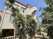 10 otaqlı həyət evi/bağ evi - Azadlıq Prospekti m. - 450 m²