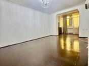 Продаётся 3-комн. вторичка 80 м², м. Элмляр Академиясы, photo 5 from 8