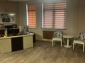 3-комн. новостройка - м. 28 мая - 150 м²