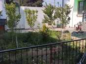 4 otaqlı həyət evi/bağ evi - Şüvəlan q. - 130 m²