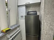 Satılır 2 otaqlı köhnə tikili 40 m², Xalqlar Dostluğu m., photo 3 from 8