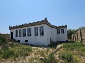 7 otaqlı həyət evi/bağ evi - Novxanı q. - 250 m²