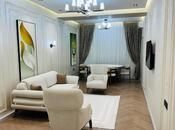 Сдаётся 2-комн. новостройка 85 м², м. Низами, photo 1 from 8