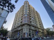 Объявление №5675753 - Баку, м. Сахил, 3-комн., 201 м², 5/14 этаж