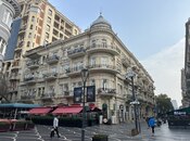 Elan №5677075 - Bakı, Sahil m., 6 otaqlı, 320 m², 4/5 mərtəbə