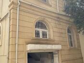 Satılır 10 otaqlı həyət evi/bağ evi 310 m², Elmlər Akademiyası m., photo 2 from 8