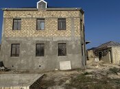 Satılır 7 otaqlı həyət evi/bağ evi 400 m², Novxanı q., photo 3 from 8