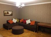 Продаётся 3-комн. вторичка 104 м², м. Низами, photo 1 from 8