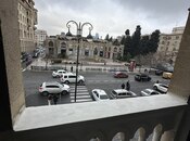 Satılır 3 otaqlı köhnə tikili 90 m², Sahil m., photo 8 from 8