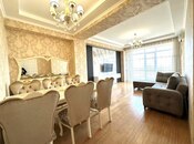 Сдается 2-комн. новостройка 74 м², м. 20 января, photo 1 from 5