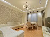 2-комн. новостройка - м. Элмляр Академиясы - 70 м²