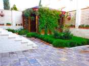7 otaqlı həyət evi/bağ evi - Bakıxanov q. - 672 m²