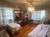Satılır 4 otaqlı köhnə tikili 100 m², Azadlıq Prospekti m., photo 2 from 8